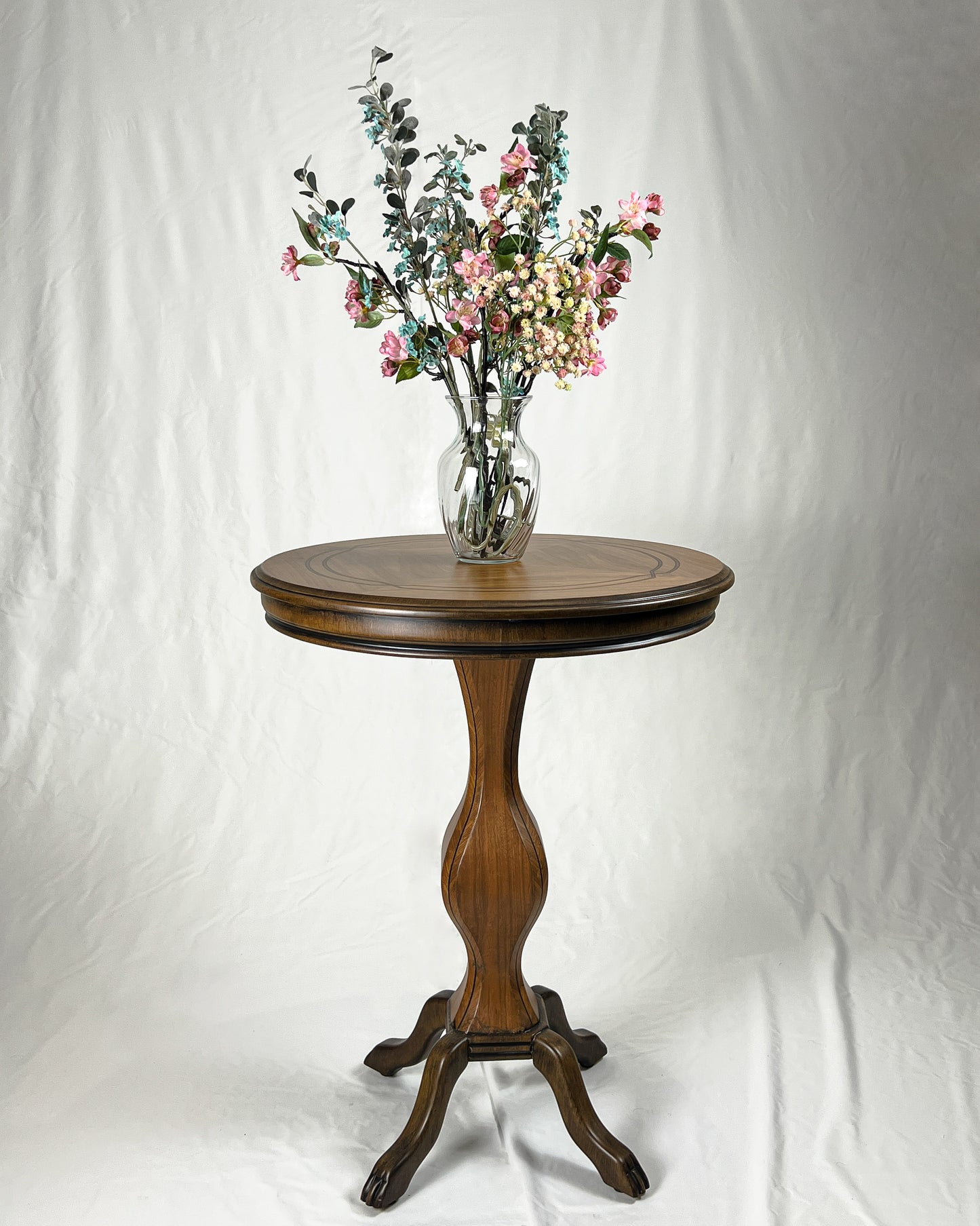 Round Pedestal Side Table
